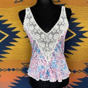 Vintage Chantilly Maidenform Lace Floral Camisole. Size 34 Small. Boho Festival
